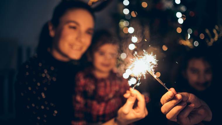 family celebrating new years together