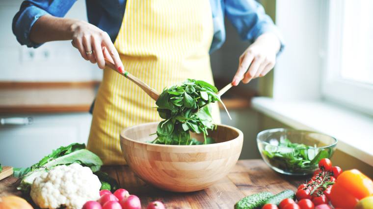 Man making a salad